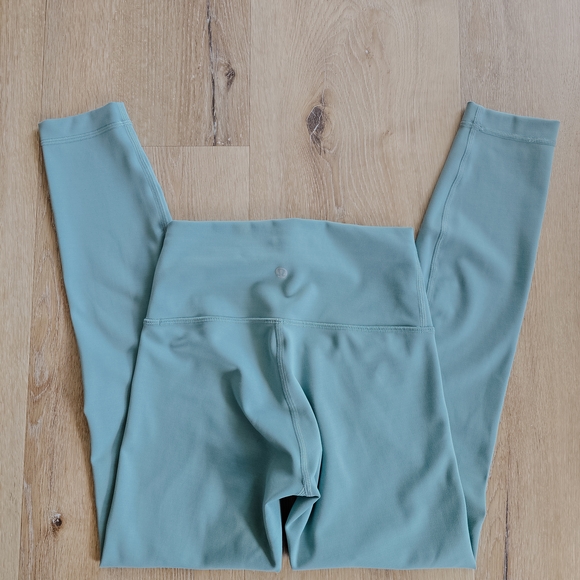 Lululemon Wunder Train Leggings, Size 4, Misty Glade - Picture 2 of 7
